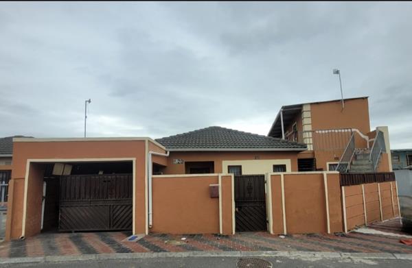 9 Bedroom House