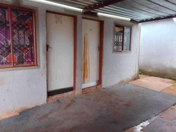 2 Bedroom House