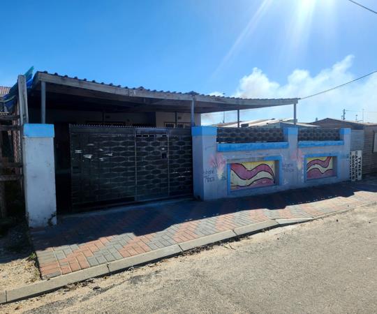 2 Bedroom House