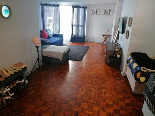 1 Bedroom House