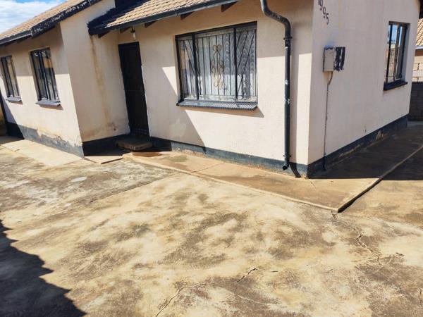 2 Bedroom House