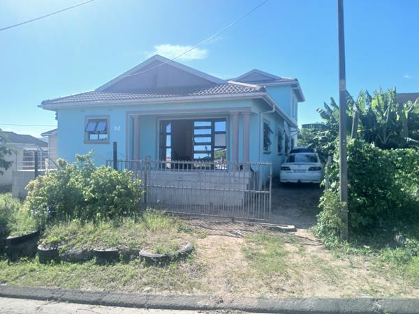 7 Bedroom House