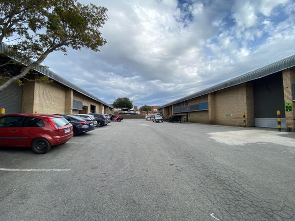 665 m² Industrial space