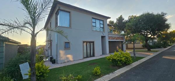 6 Bedroom House