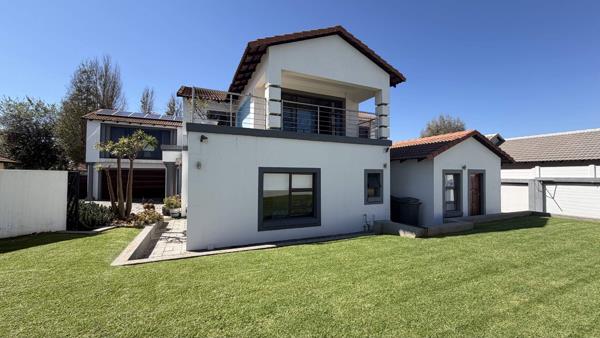 6 Bedroom House