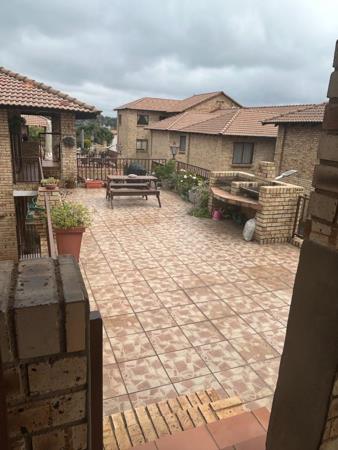 2 Bedroom Townhouse