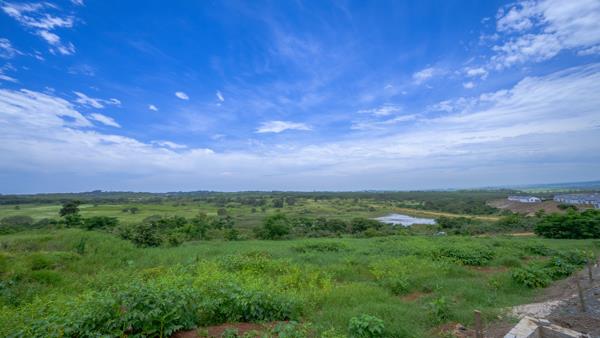 754 m² Land