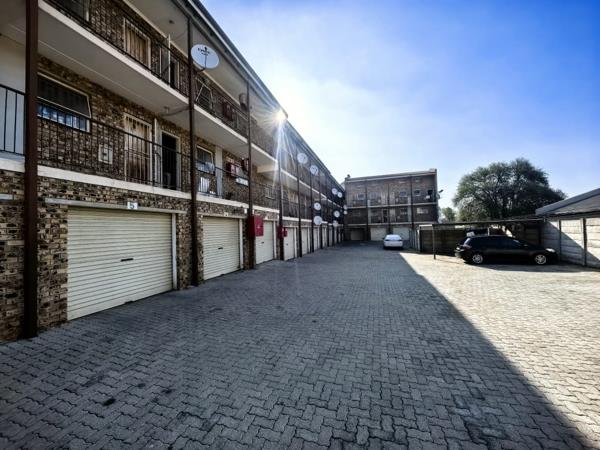 2 Bedroom Flat