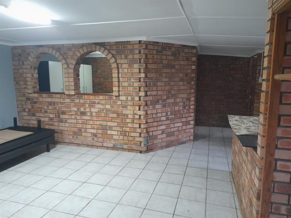 1 Bedroom Garden Cottage