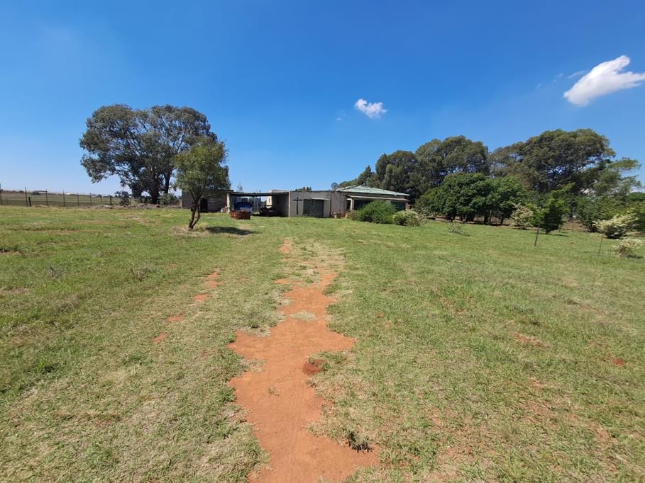 1.7 ha Farm with House