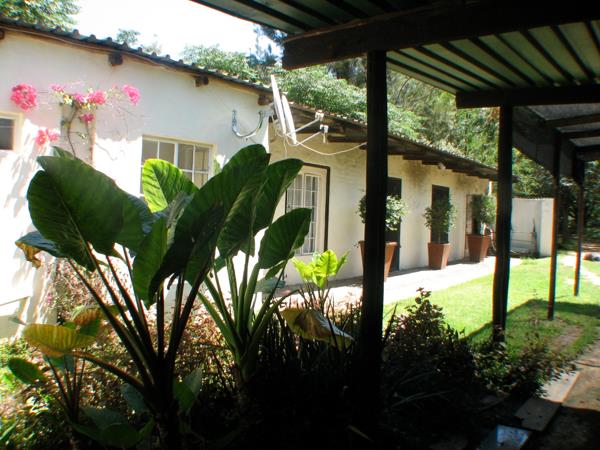 1 Bedroom House