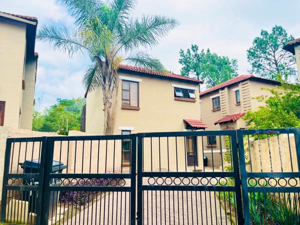 6 Bedroom House