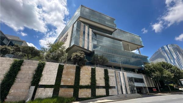 405 m² Office Space