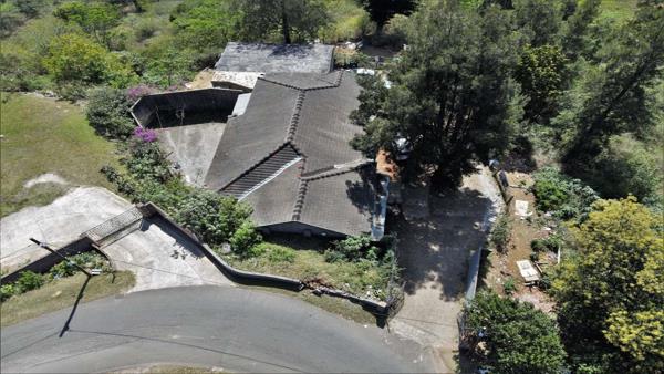 14 Bedroom House
