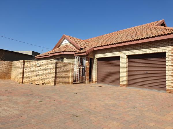 3 Bedroom Townhouse