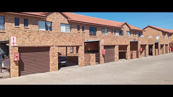 2 Bedroom Townhouse