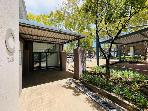 484 m² Commercial space