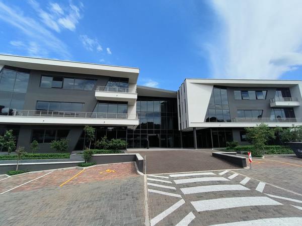 137 m² Commercial space