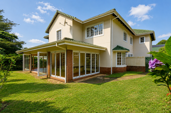 4 Bedroom Townhouse