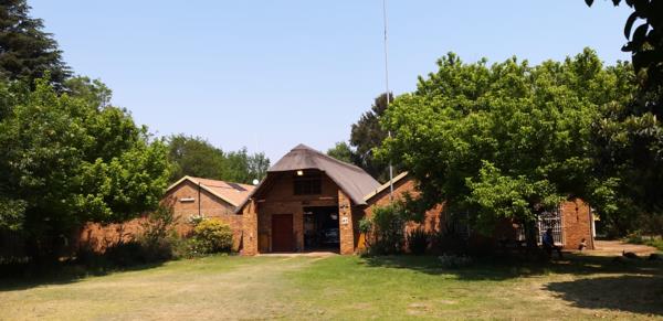 3 400 m² Smallholding