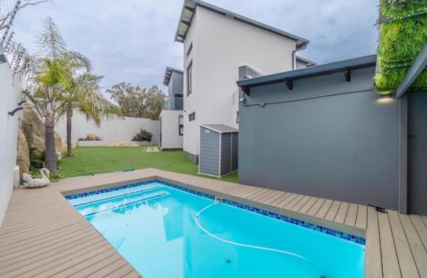 4 Bedroom House