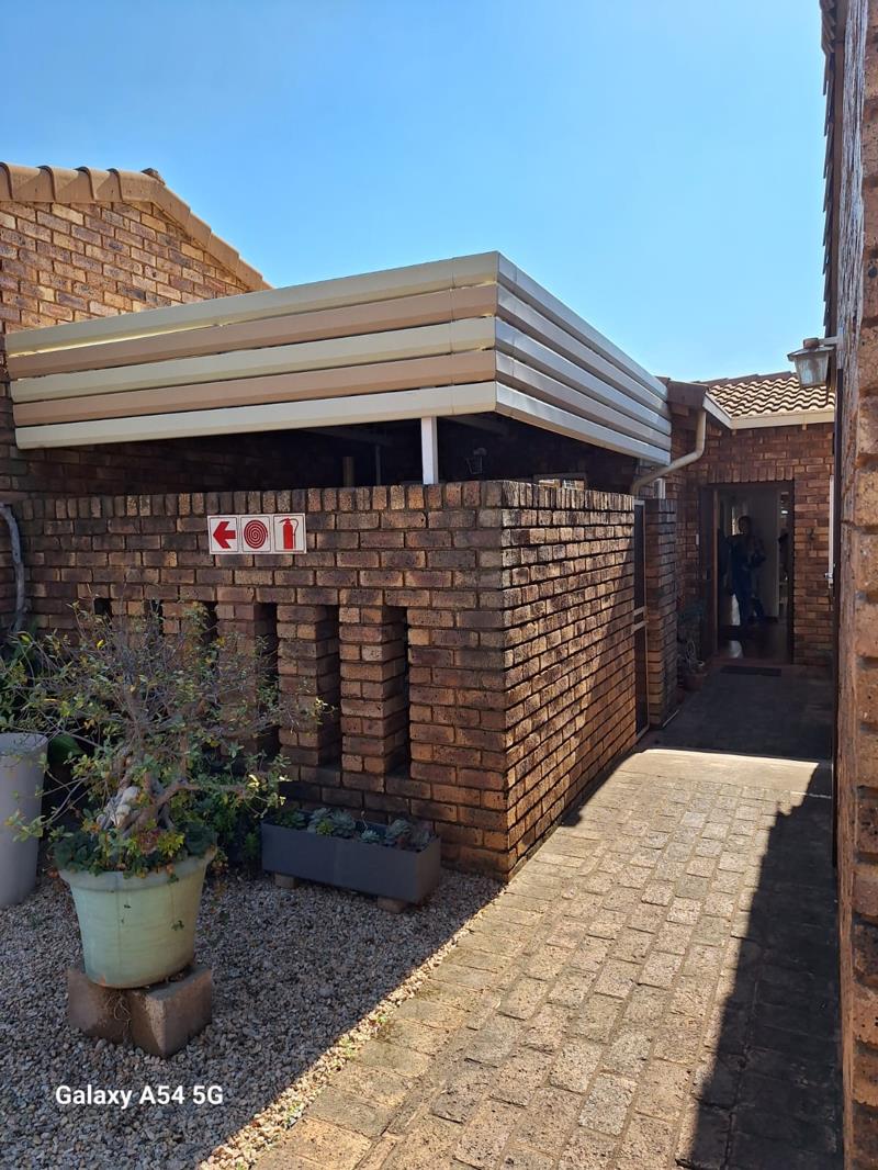 2 Bedroom Townhouse in Brummeria