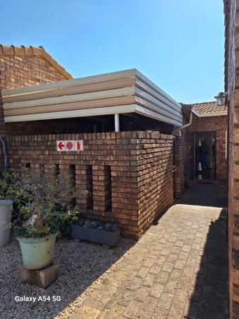 2 Bedroom Townhouse