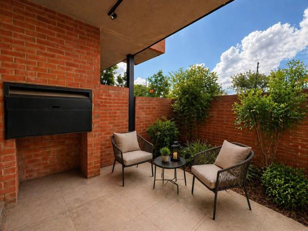 2 Bedroom Townhouse