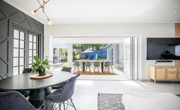 5 Bedroom House