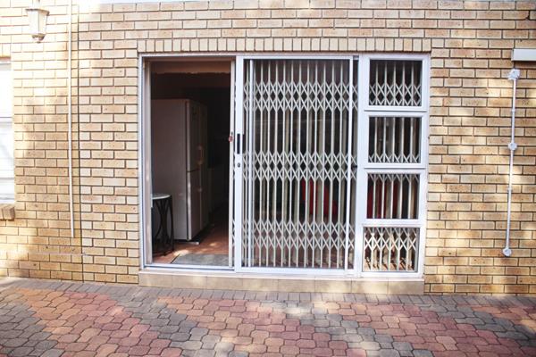 1 Bedroom House