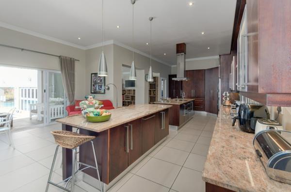 5 Bedroom House