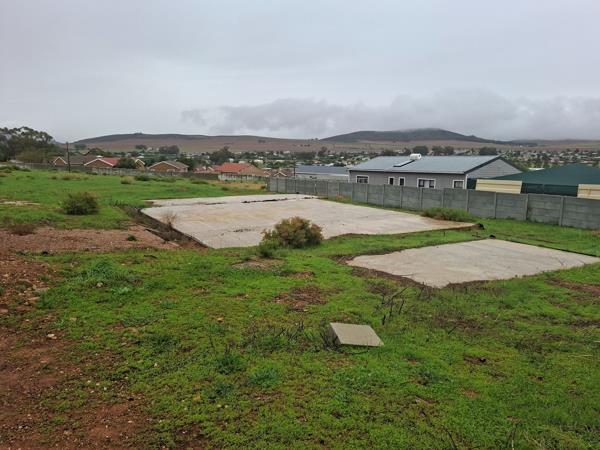551 m² Land