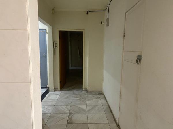 1 Bedroom House
