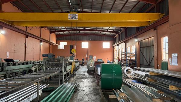 1 200 m² Industrial space