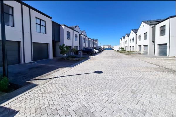 4 Bedroom Duplex