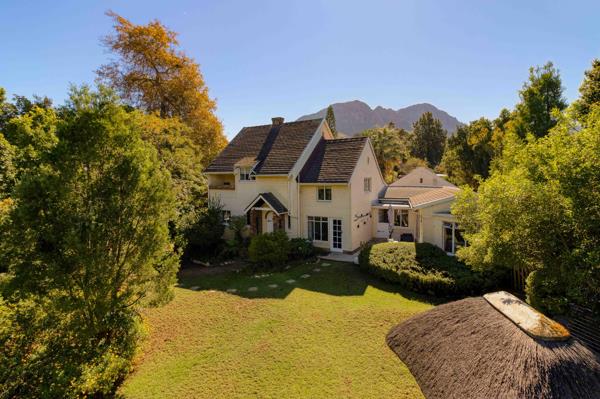 8 Bedroom House