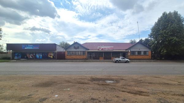 903 m² Commercial space