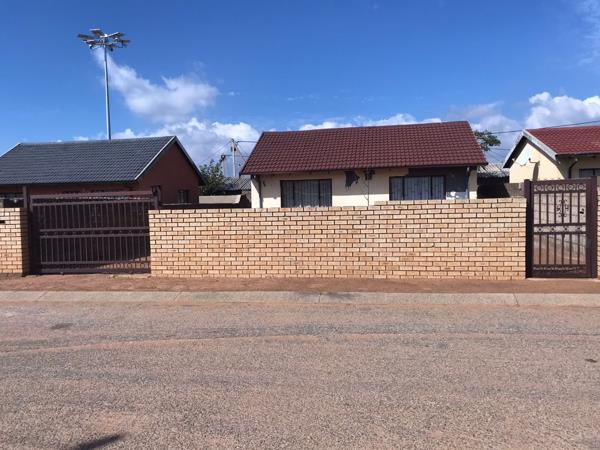 2 Bedroom House