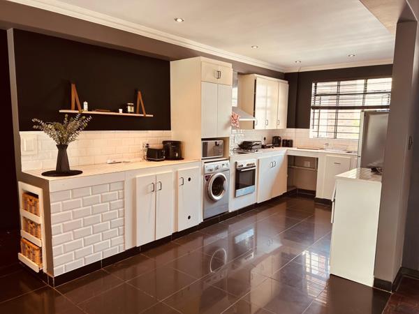 3 Bedroom Apartment