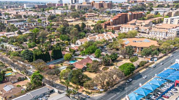 4 015 m² Land