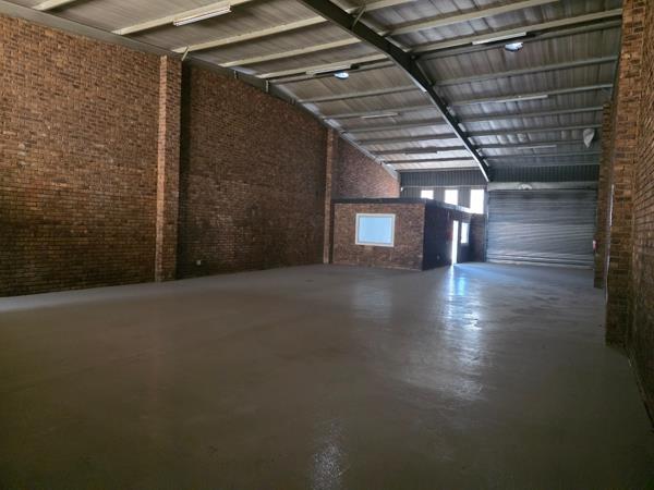 250 m² Commercial space