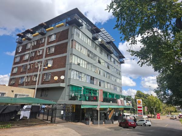 1 857 m² Commercial space