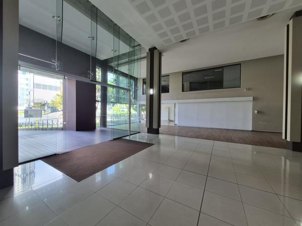 108 m² Commercial space