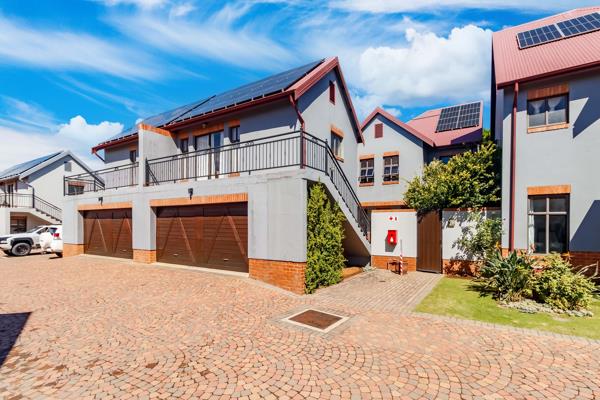 4 Bedroom Townhouse