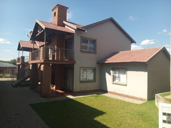 3 Bedroom Townhouse
