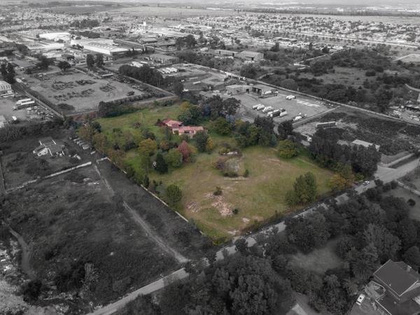2.7 ha Land