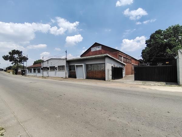 700 m² Industrial space