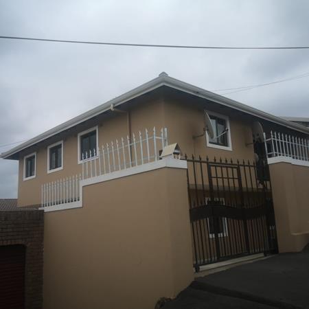 4 Bedroom Apartment