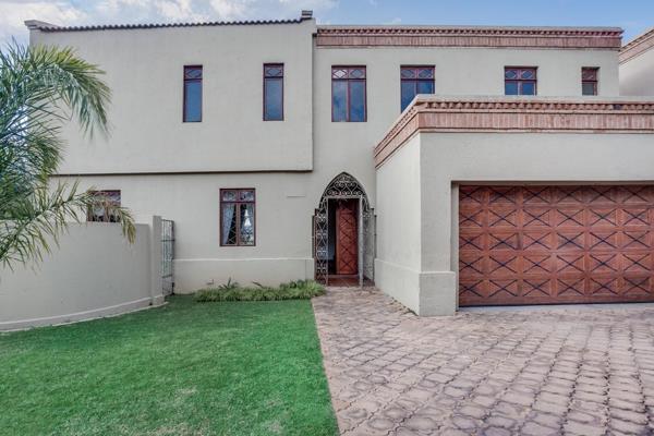 4 Bedroom Townhouse