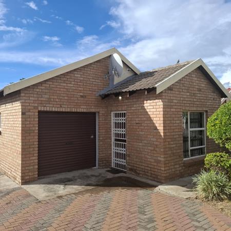 2 Bedroom House